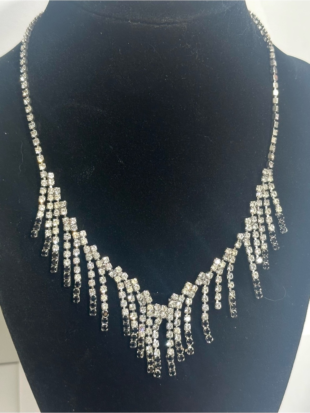 Vintage Delicate Rhinestone Fringe Necklace Clear & Black Art Deco Flapper